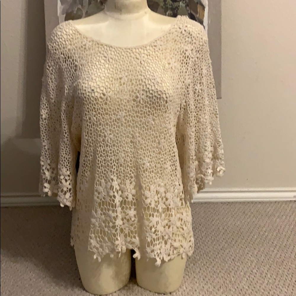 🌺Freeway Crotchet Top